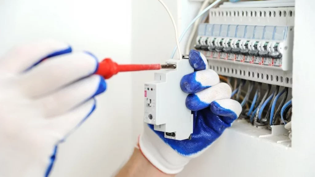 Les bonnes pratiques quotidiennes pour votre sécurité électrique