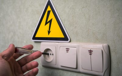 Sécurité électrique et objets connectés : risques et solutions